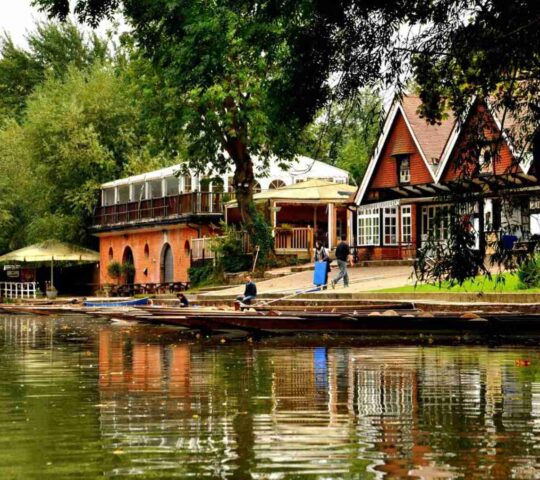 Cherwell Boathouse Oxford